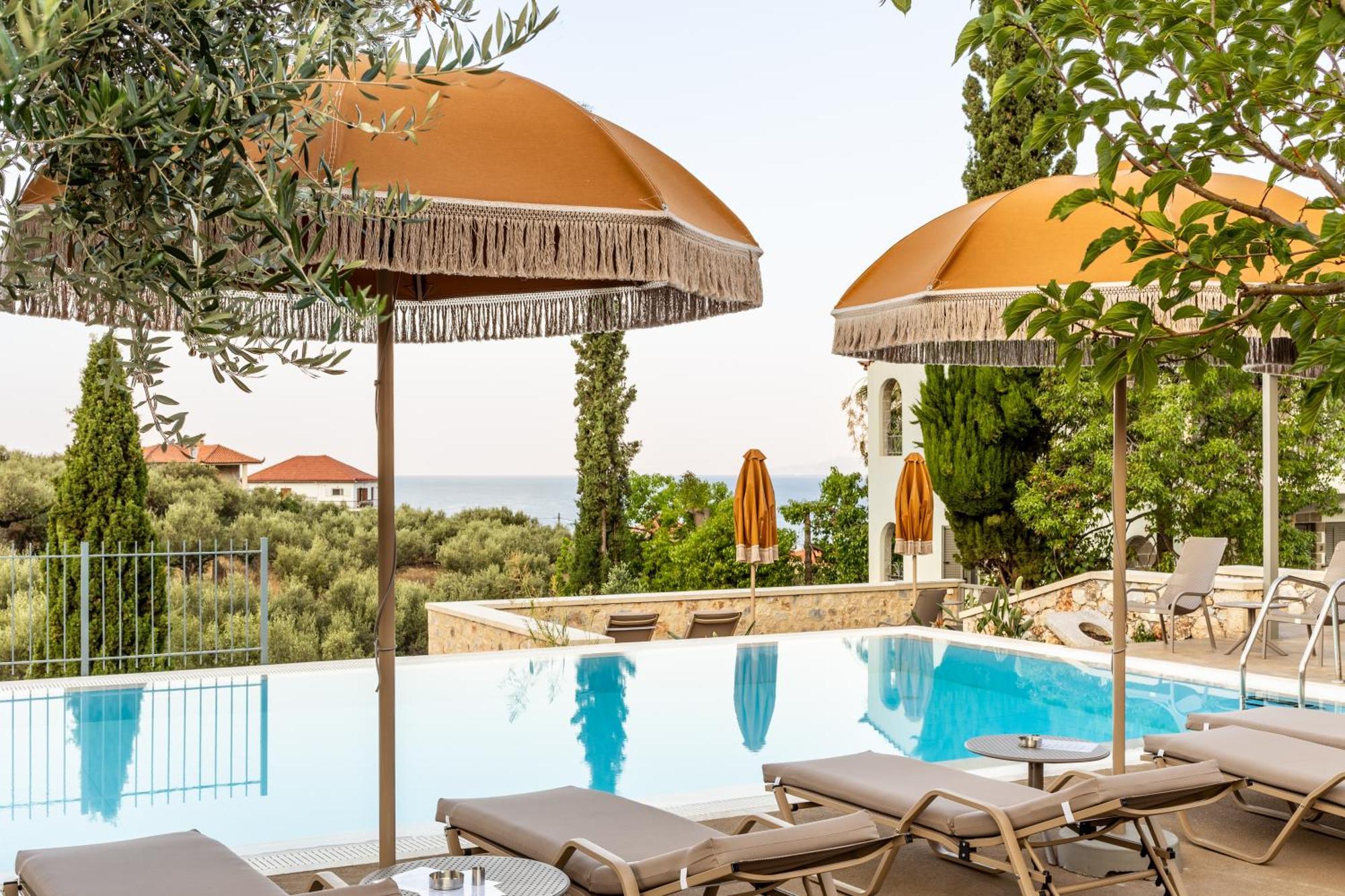 Olympia Zervea Studios With Pool - Apartment Kardhamili Luaran gambar