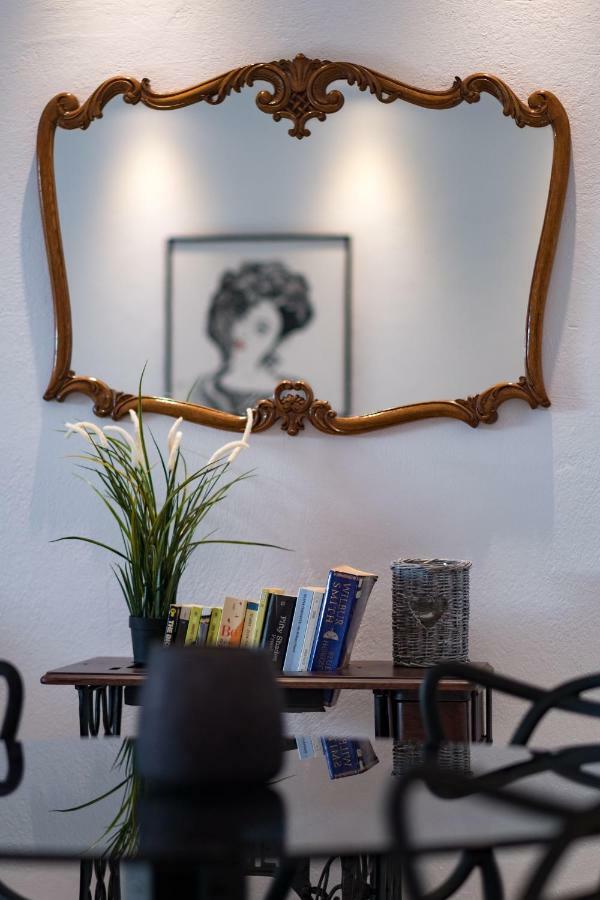 Olympia Zervea Studios With Pool - Apartment Kardhamili Luaran gambar